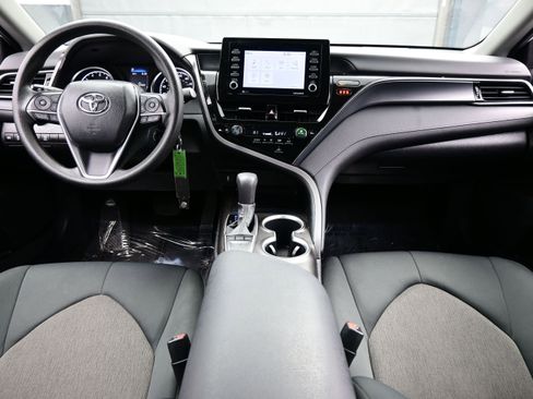 Used 2023 Toyota Camry LE FWD image 18