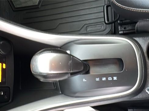 Used 2021 Chevrolet Trax LT w/ Driver Confidence Package image 25