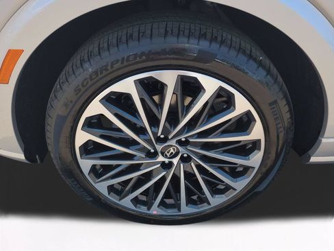 New 2026 Hyundai Palisade Calligraphy FWD image 11