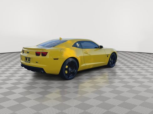 Used 2013 Chevrolet Camaro SS w/ RS Package RWD image 8
