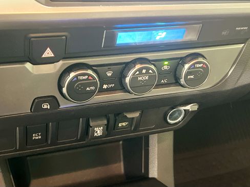 Used 2023 Toyota Tacoma SR5 image 26