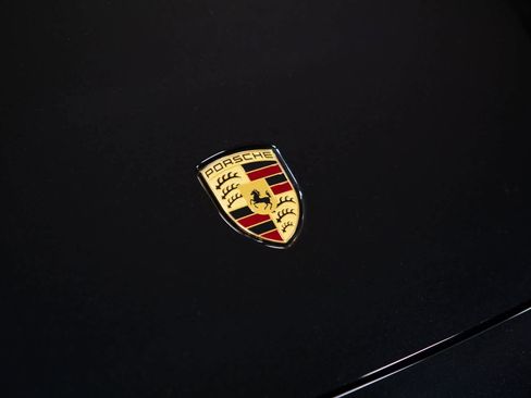 Certified 2023 Porsche Taycan GTS image 34