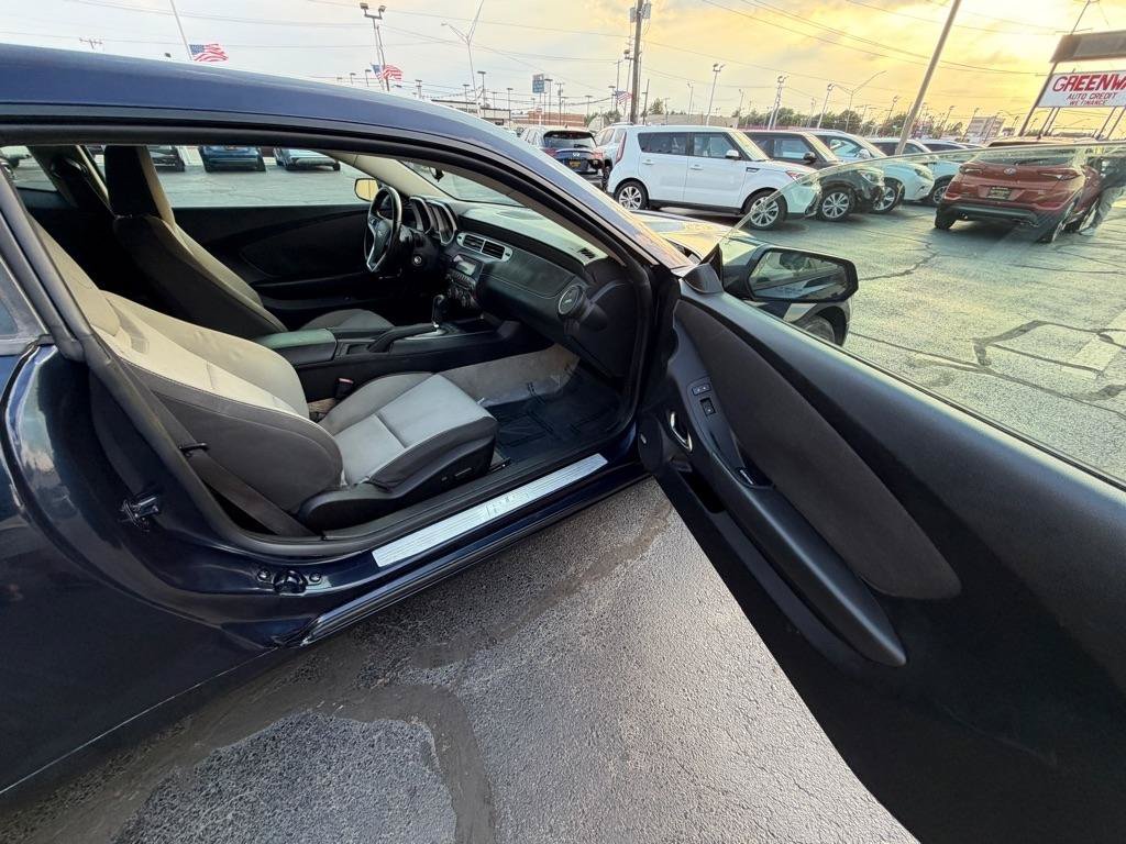 Used 2012 Chevrolet Camaro LT w/ RS Package RWD image 7