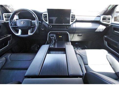 Used 2023 Toyota Tundra Platinum image 7