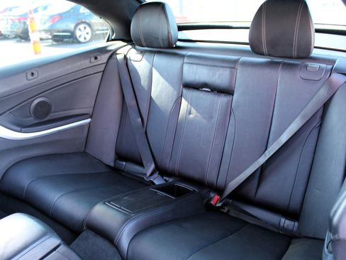 Used 2018 BMW 430i Convertible image 32
