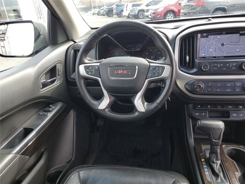 Used 2016 GMC Canyon SLT w/ Driver Alert Package image 11