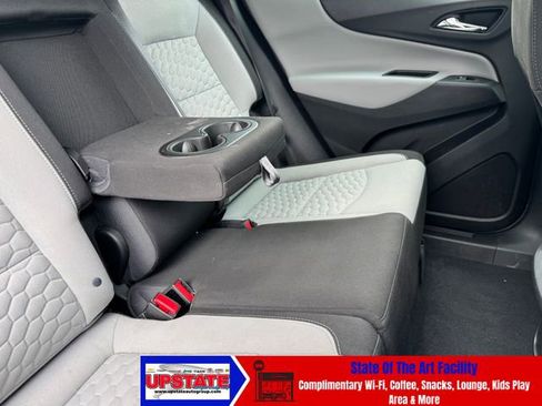 Used 2019 Chevrolet Equinox LS AWD/4WD image 25