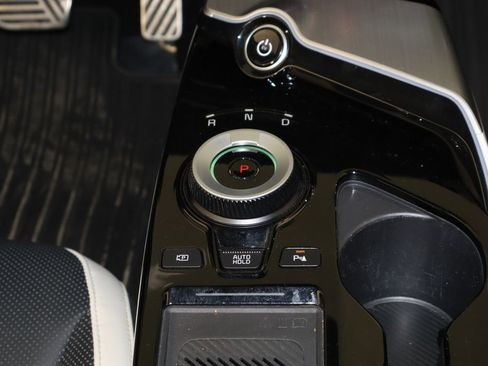 Used 2023 Kia EV6 GT-Line image 32