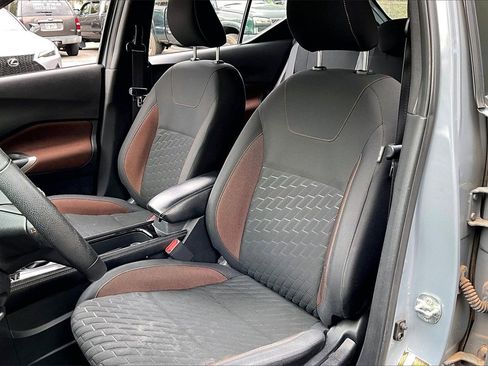 Used 2023 Nissan Kicks SR image 18