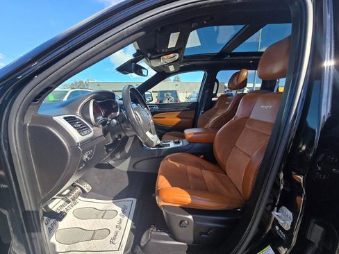 Used 2021 Jeep Grand Cherokee SRT w/ Trailer Tow Group IV image 15