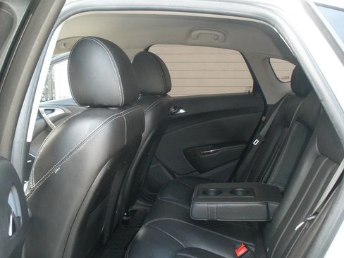 Used 2012 Buick Verano Leather FWD image 20