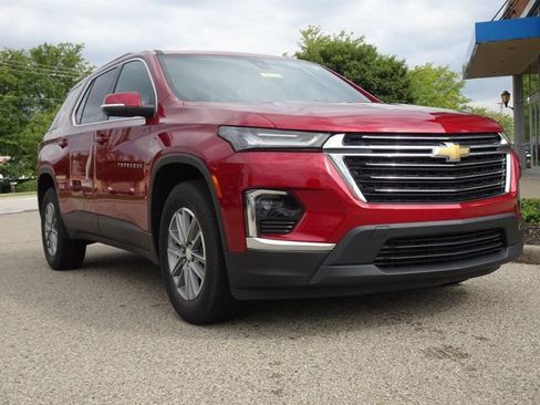 Used 2023 Chevrolet Traverse LT FWD image 30