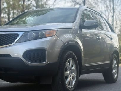 Used 2013 Kia Sorento LX w/ Convenience Pkg