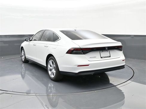 New 2025 Honda Accord LX image 8