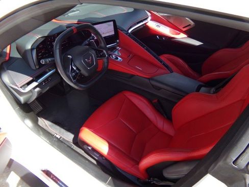 Used 2022 Chevrolet Corvette Stingray Preferred Cpe w/ Z51 Performance Package RWD image 23