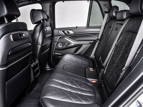Used 2025 BMW X5 M60i w/ Executive Package AWD/4WD image 21