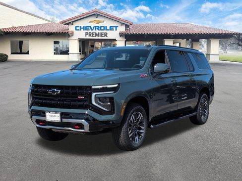 New 2026 Chevrolet Suburban Z71 w/ Z71 Off-Road Package AWD/4WD image 4