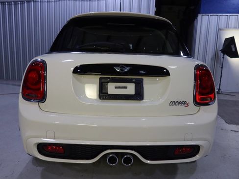 Used 2015 MINI Cooper S image 4