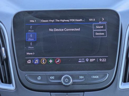 Used 2025 Chevrolet Malibu LT FWD image 16
