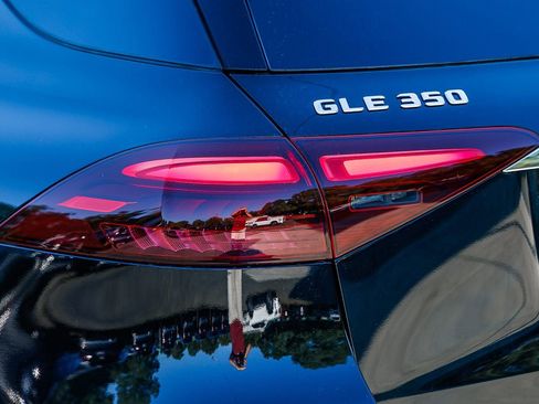 New 2026 Mercedes-Benz GLE 350 4MATIC image 8