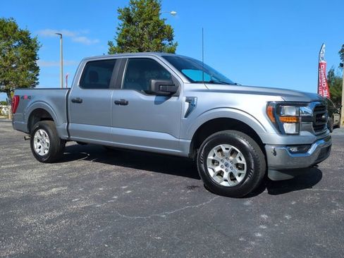 Used 2023 Ford F150 XLT image 2