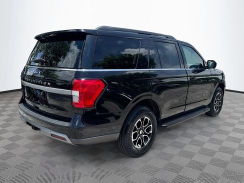 Used 2024 Ford Expedition XLT AWD/4WD image 6