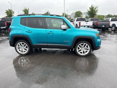 Used 2021 Jeep Renegade Latitude AWD/4WD image 2
