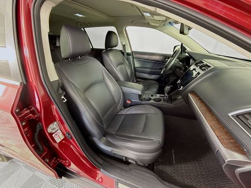 Used 2018 Subaru Outback 2.5i Limited image 30
