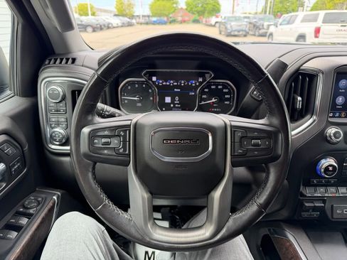 Certified 2022 GMC Sierra 1500 Denali w/ Driver Alert Package II AWD/4WD image 19