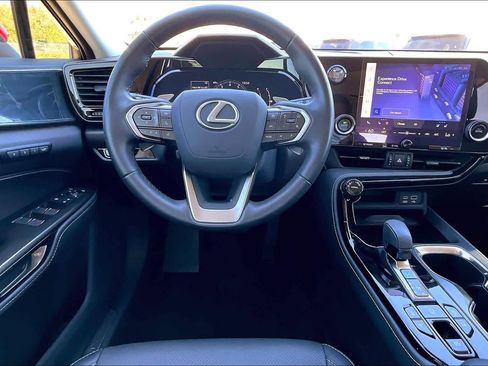 Certified 2022 Lexus NX 350 Premium image 6