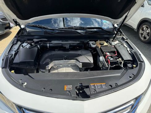 Used 2019 Chevrolet Impala LT image 30