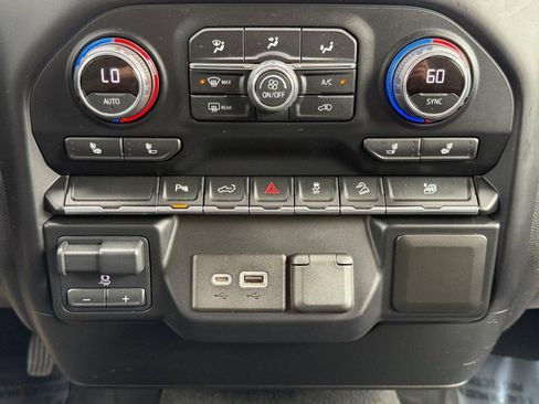 Used 2021 Chevrolet Silverado 2500 LT w/ Midnight Edition AWD/4WD image 21