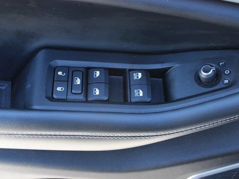 Used 2021 Jeep Grand Cherokee L Limited w/ MOPAR Finishing Package image 12