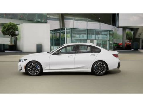New 2026 BMW 330i xDrive Sedan w/ M Sport Package AWD/4WD image 4