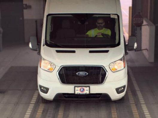 Used 2022 Ford Transit 350 XLT RWD image 2