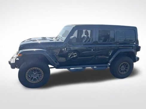Used 2022 Jeep Wrangler Unlimited Rubicon w/ Xtreme Recon 35" Tire Package AWD/4WD image 6
