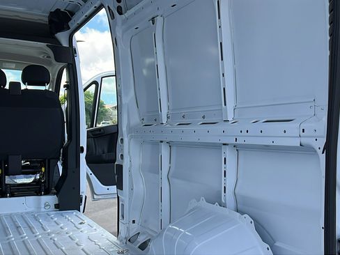 New 2026 RAM ProMaster 2500 w/ Convenience Group FWD image 15