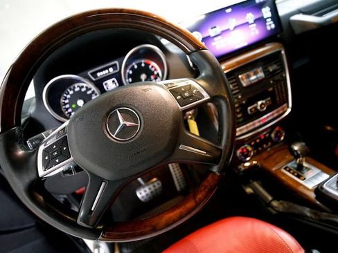 Used 2013 Mercedes-Benz G 550 image 7