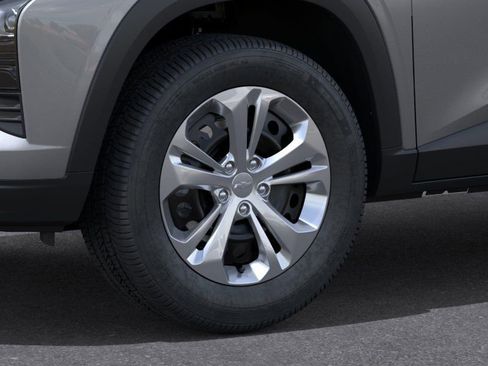 New 2025 Chevrolet Trax LS image 9