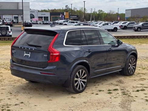 Used 2023 Volvo XC90 B5 Core w/ Protection Package Premier AWD/4WD image 12
