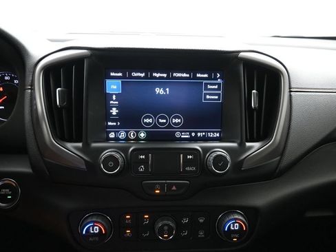 Used 2023 GMC Terrain AT4 AWD/4WD image 15