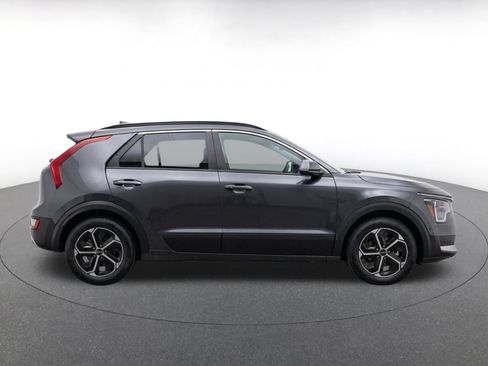 Used 2026 Kia Niro LX FWD image 10