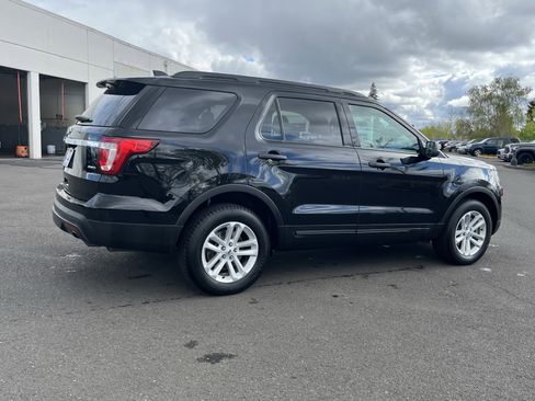 Used 2017 Ford Explorer 4WD image 6