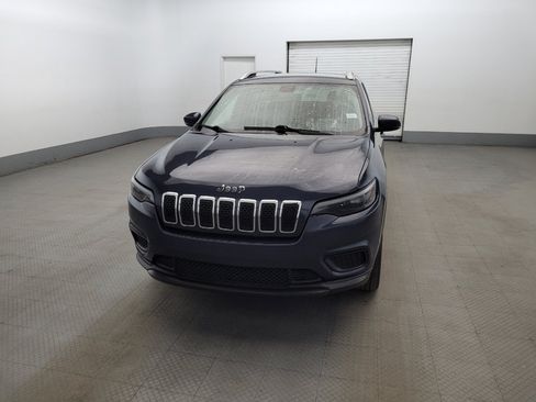 Used 2019 Jeep Cherokee Limited AWD/4WD image 15