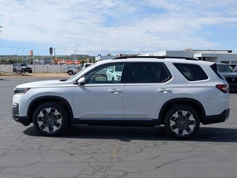 New 2026 Honda Pilot Elite image 9