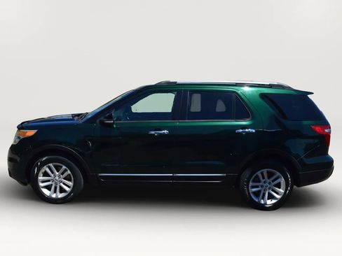 Used 2013 Ford Explorer XLT FWD image 5
