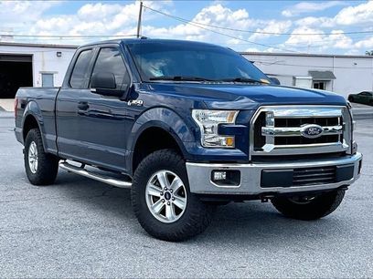 Used 2017 Ford F150 XLT w/ Equipment Group 301A Mid