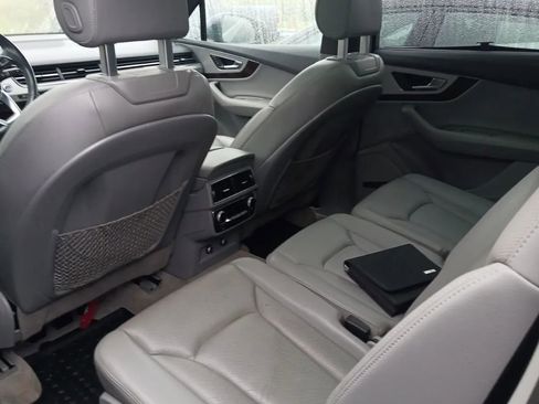 Used 2018 Audi Q7 2.0T Premium Plus AWD/4WD image 8