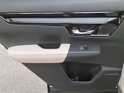 Used 2024 Honda CR-V EX-L image 13