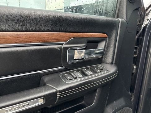 Used 2016 RAM 2500 Laramie image 26